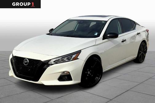 2022 Nissan Altima 2.5 SR