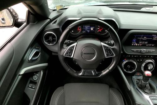 2021 Chevrolet Camaro LT1