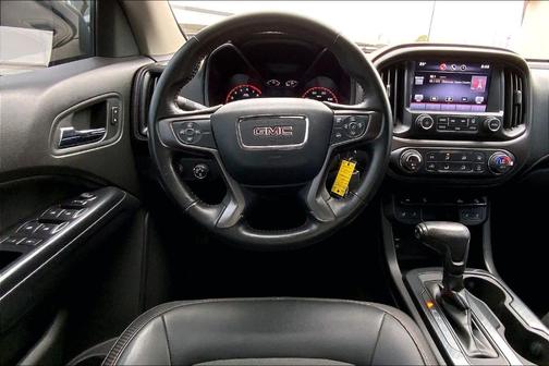 Cardinal Red 2015 GMC Canyon SLE