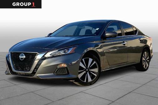 2022 Nissan Altima 2.5 SV