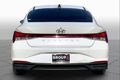 Quartz White 2021 Hyundai ELANTRA SEL