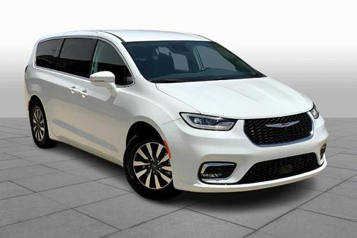 2022 Chrysler Pacifica Hybrid Touring L