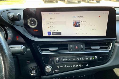 2024 Lexus ES 350 F SPORT Handling