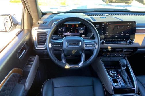 2023 GMC Canyon Denali