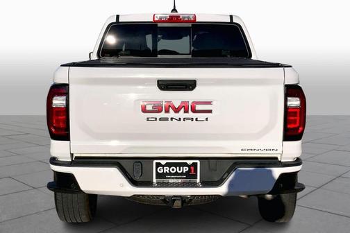 2023 GMC Canyon Denali