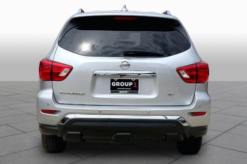 Brilliant Silver Metallic 2019 Nissan Pathfinder SV