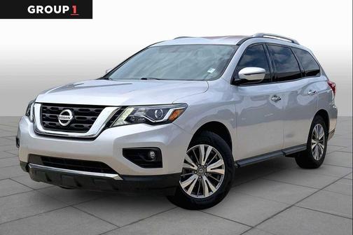 Brilliant Silver Metallic 2019 Nissan Pathfinder SV