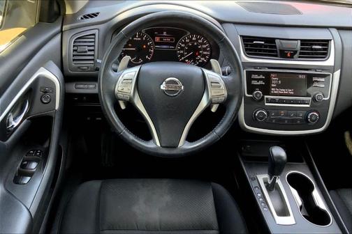 2017 Nissan Altima 2.5 SR
