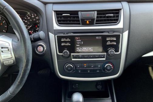 2017 Nissan Altima 2.5 SR