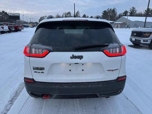 2022 Jeep Cherokee Trailhawk