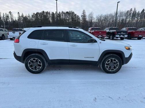 2022 Jeep Cherokee Trailhawk