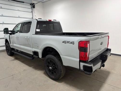 Avalanche 2026 Ford F-350 XLT