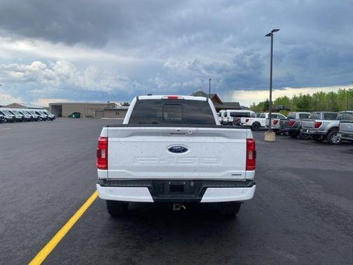 Oxford White 2023 Ford F-150 XLT