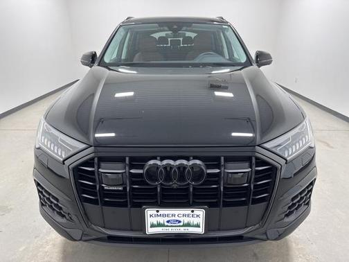 2024 Audi Q7 45 Premium Plus