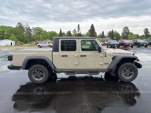 Limited Edition Gobi Clearcoat 2022 Jeep Gladiator Rubicon