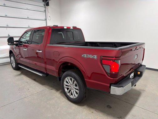 Ruby Red Metallic Tinted Clearcoat 2026 Ford F-150 XLT