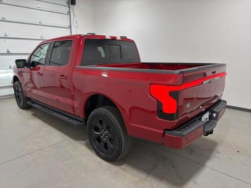 2025 Ford F-150 Lightning Platinum