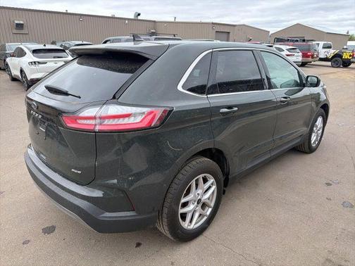 Forged Green Metallic 2024 Ford Edge SEL