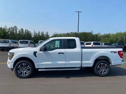 Oxford White 2023 Ford F-150 XL