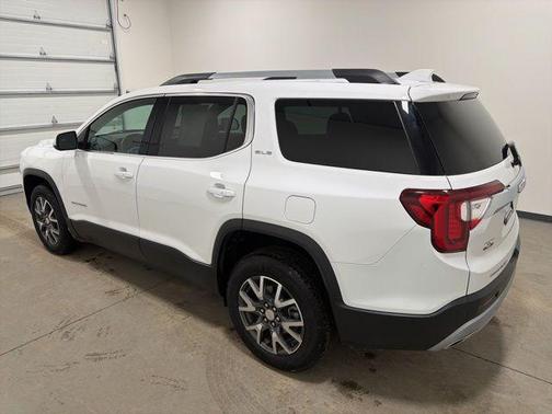 2023 GMC Acadia AWD SLE