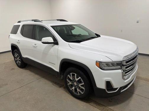 2023 GMC Acadia AWD SLE