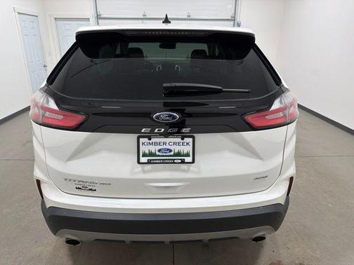 Star White Metallic Tri-Coat 2024 Ford Edge Titanium