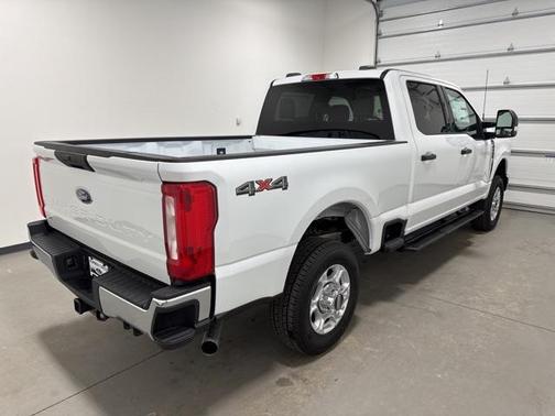 2026 Ford F-350 XLT