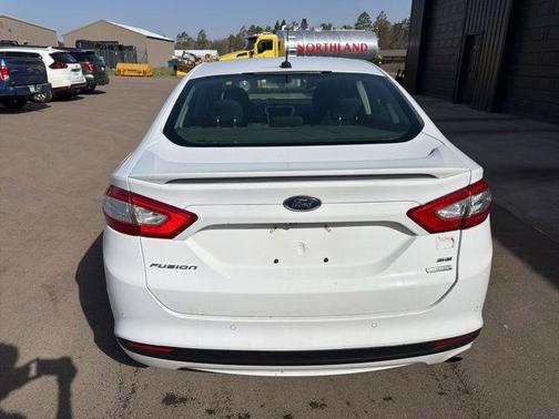 Oxford White 2016 Ford Fusion SE