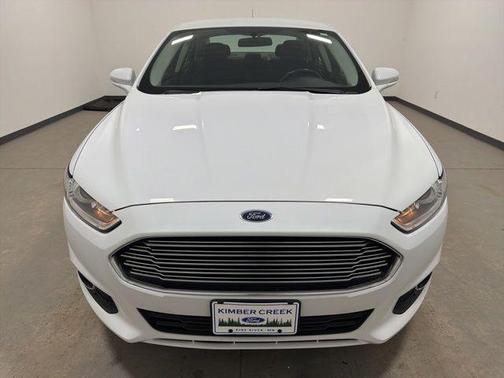 Oxford White 2016 Ford Fusion SE