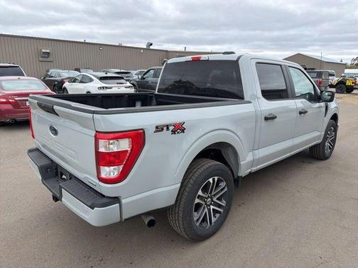 Avalanche 2023 Ford F-150 XL