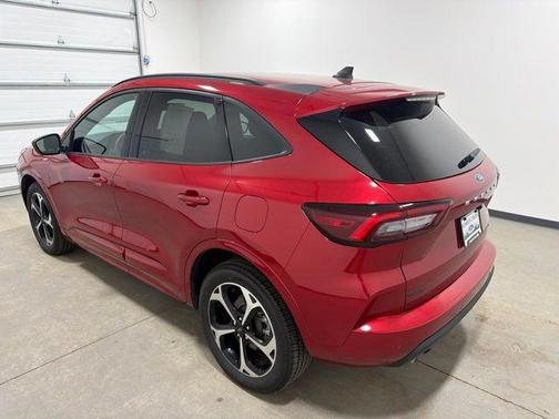 Red Metallic 2023 Ford Escape ST-Line Select