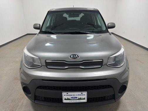 Titanium Gray 2017 Kia Soul Base