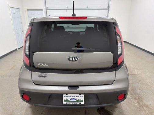 Titanium Gray 2017 Kia Soul Base