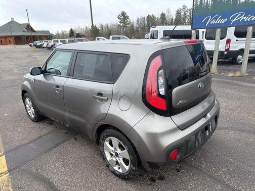 Titanium Gray 2017 Kia Soul Base