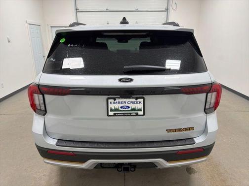 Space White Metallic 2026 Ford Explorer Tremor