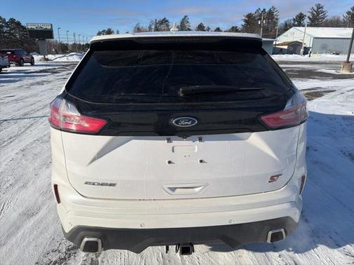2019 Ford Edge ST