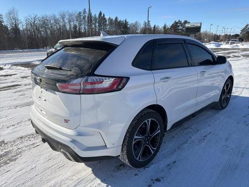2019 Ford Edge ST