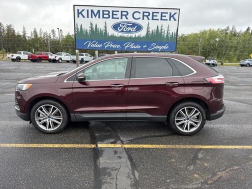 2022 Ford Edge Titanium