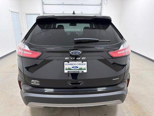 Agate Black Metallic 2023 Ford Edge SEL