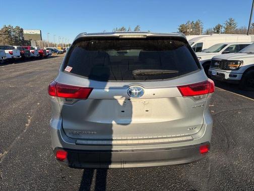 2019 Toyota Highlander Hybrid XLE