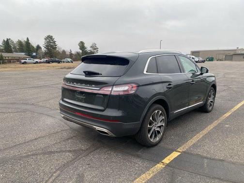 Gilded Green Metallic Clearcoat 2023 Lincoln Nautilus Reserve