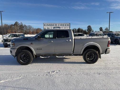 2021 RAM 2500 Laramie Crew Cab 4x4 6'4' Box