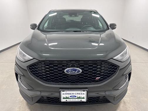 2024 Ford Edge ST