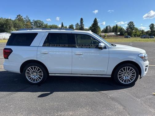 2022 Ford Expedition Platinum