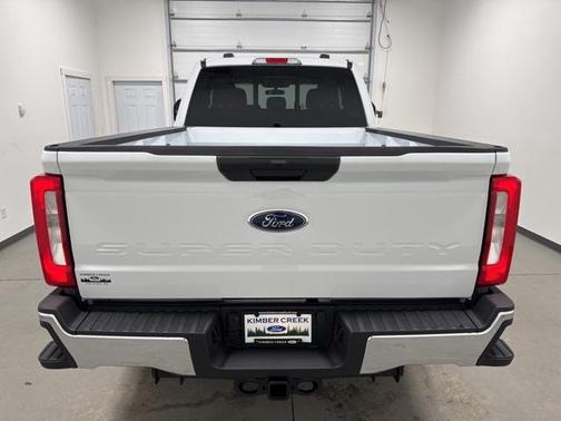 2026 Ford F-350 XLT