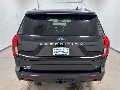2025 Ford Expedition Max Active 4x4