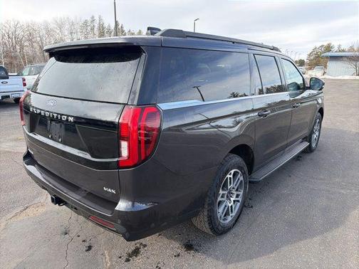 2025 Ford Expedition Max Active 4x4