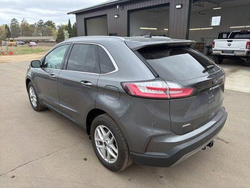 Carbonized Gray Metallic 2024 Ford Edge SEL