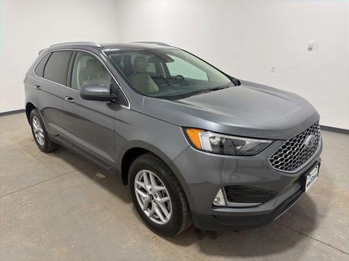 Carbonized Gray Metallic 2024 Ford Edge SEL
