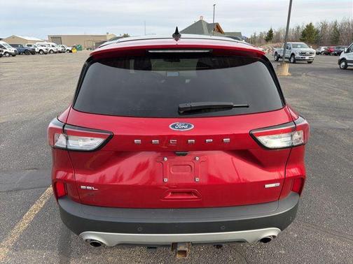 Rapid Red Metallic Tinted Clearcoat 2020 Ford Escape SEL